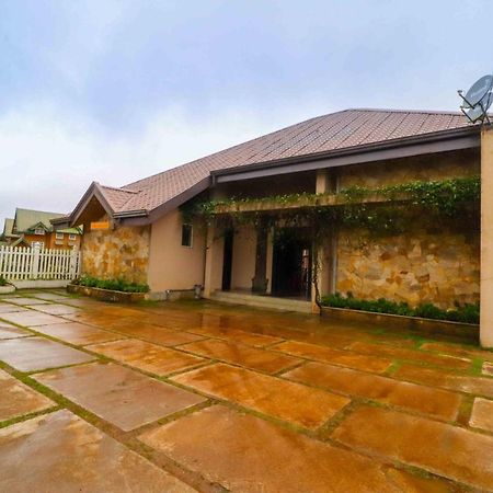 Villa Acacia Нувара-Элия Экстерьер фото